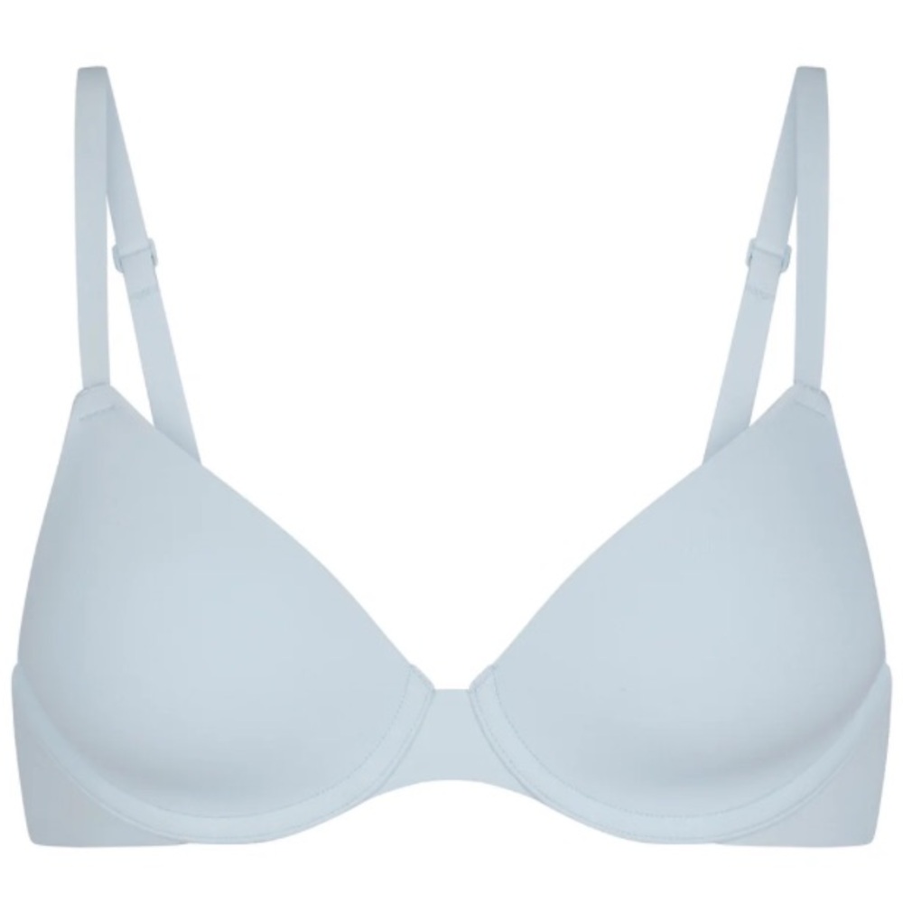 NWT SKIMS WEIGHTLESS DEMI BRAND